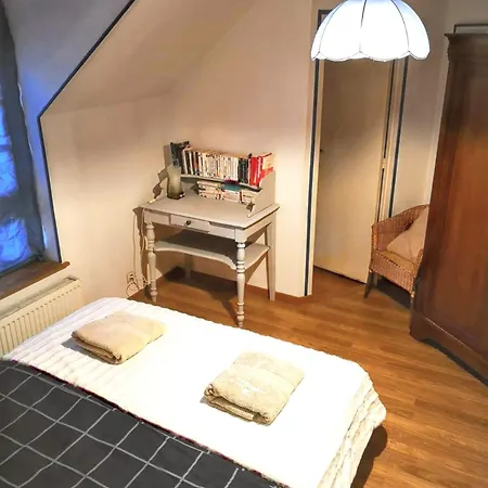 Prázdninový dům Maison Charmante Au Vaudreuil Avec Magnifique Jardin Clos